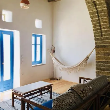 Cozy: An Eccentric Abode W/ Sea View In ❂ Istérnia
