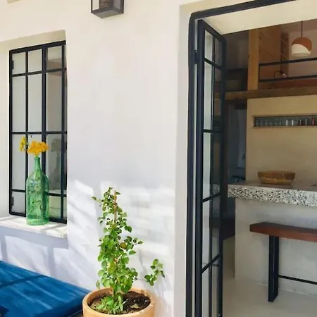 Appartement Cozy: An Eccentric Abode W/ Sea View In ❂ *